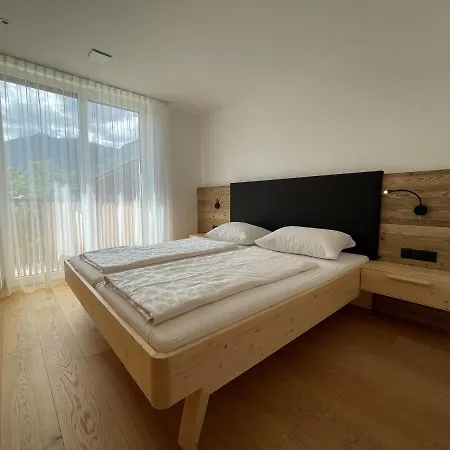 Mesnerhof Mit Dolomitenblick Und Kostenlosem Parken In Der Tiefgarage Apartment