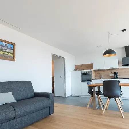 Mesnerhof Mit Dolomitenblick Und Kostenlosem Parken In Der Tiefgarage Apartment *