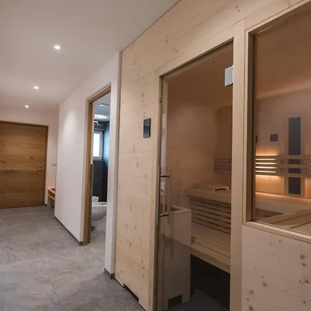 Apartment Mesnerhof Mit Dolomitenblick Und Kostenlosem Parken In Der Tiefgarage Bressanone